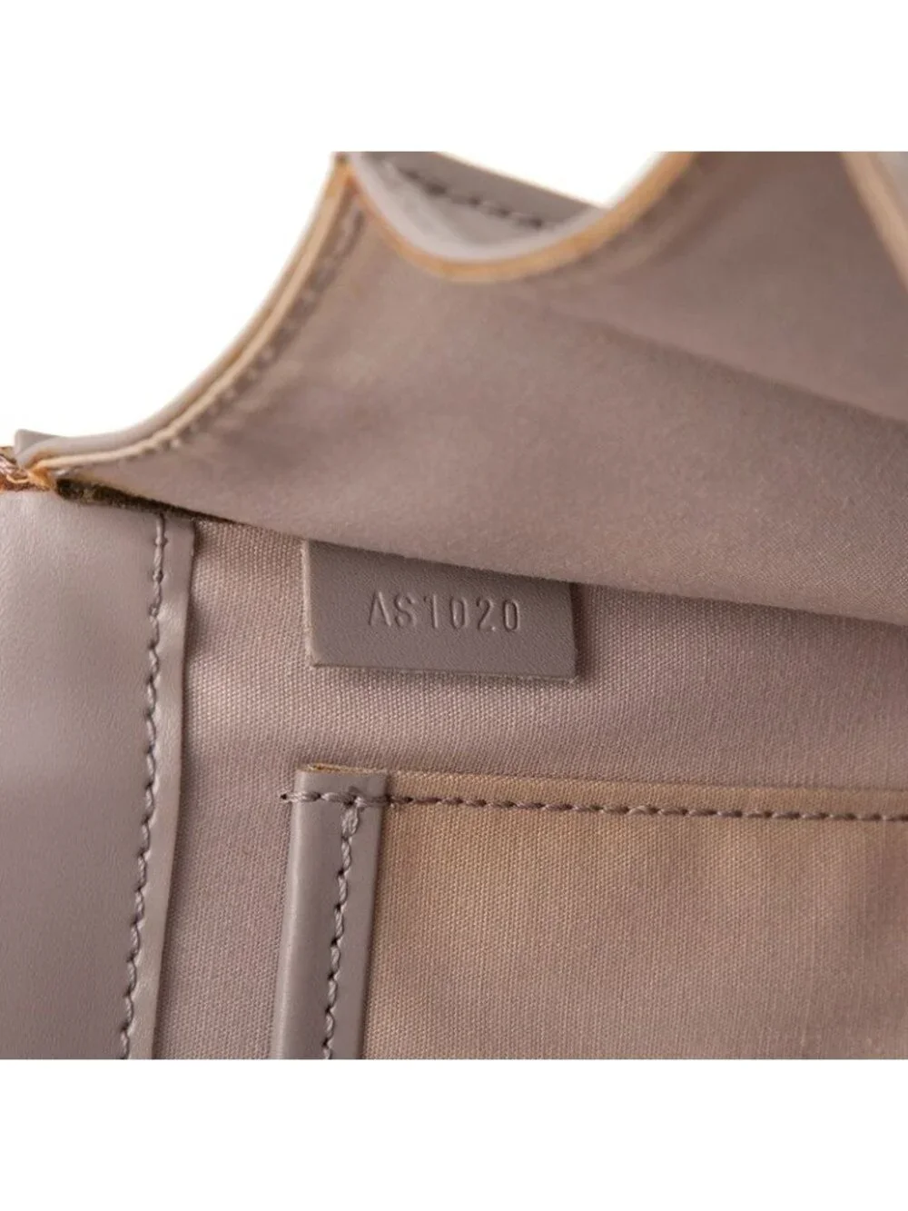 Louis Vuitton Epi Biarritz Shoulder Bag Gray Leather